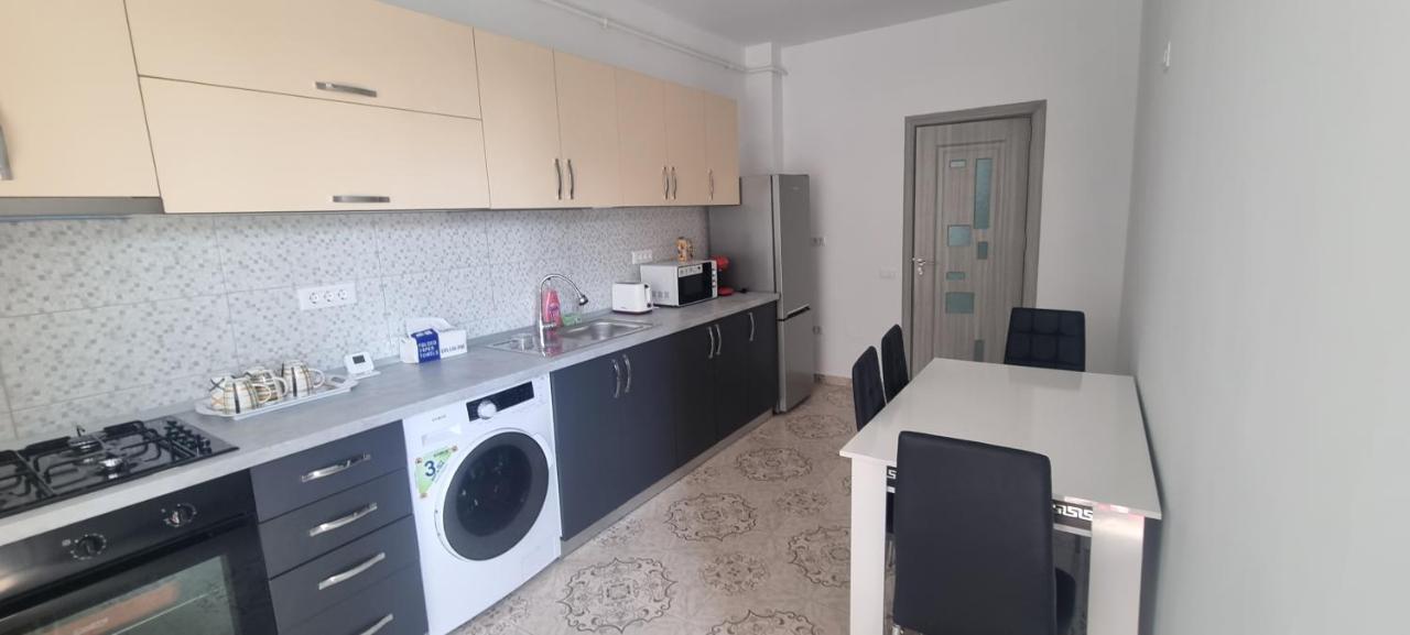 Apartament Mihaela Ramnicu Valcea Exterior photo
