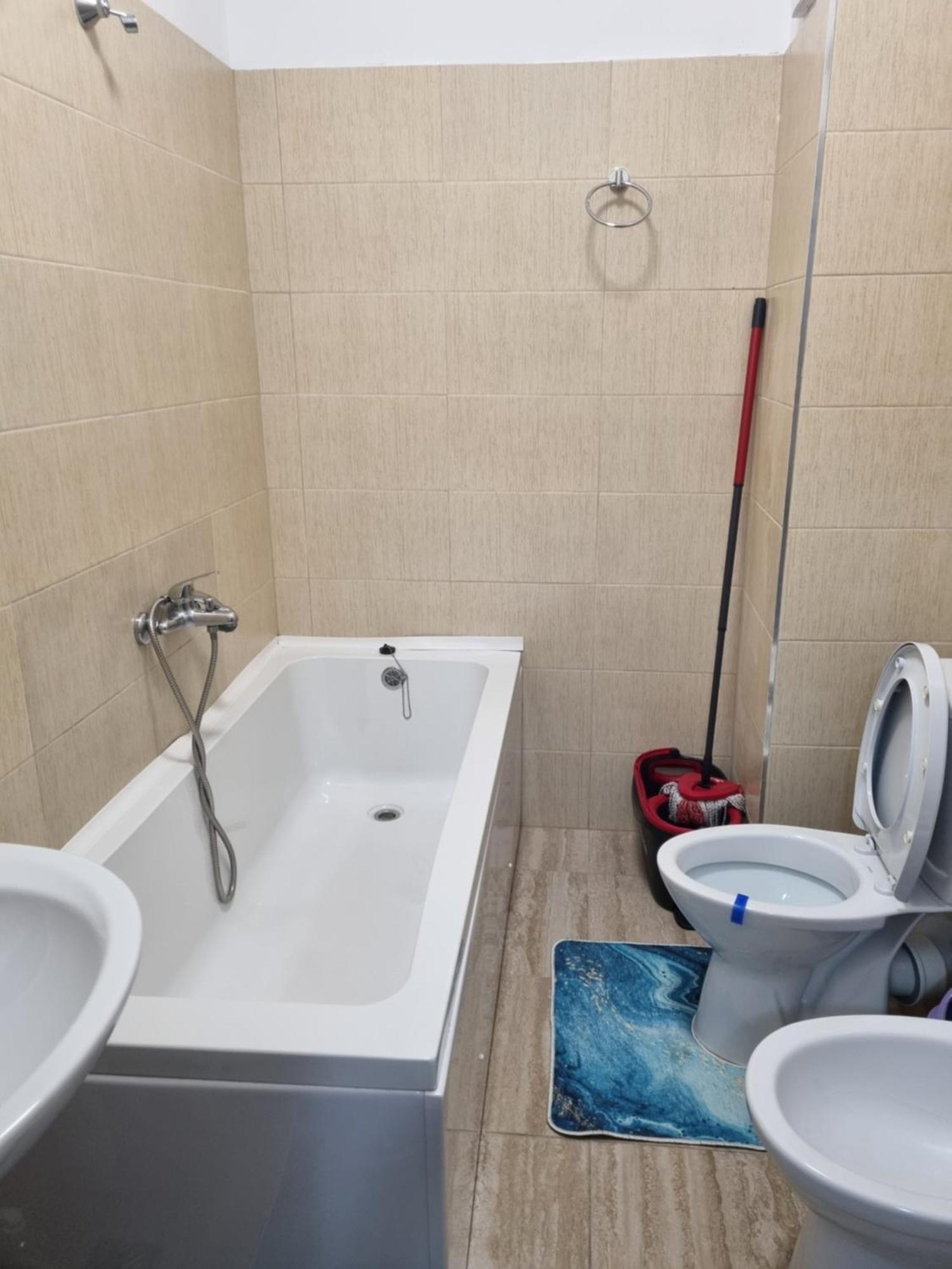 Apartament Mihaela Ramnicu Valcea Exterior photo
