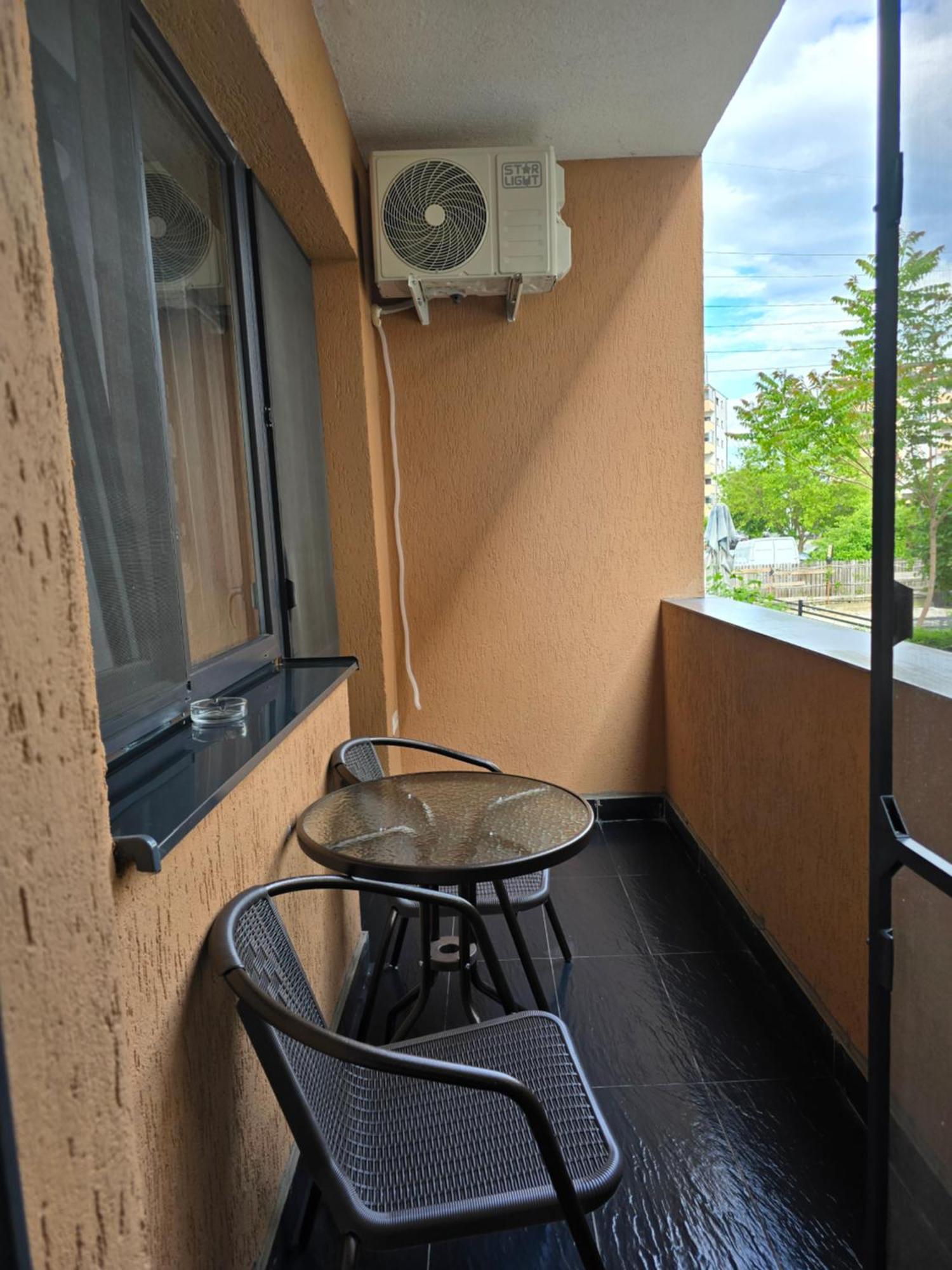 Apartament Mihaela Ramnicu Valcea Exterior photo